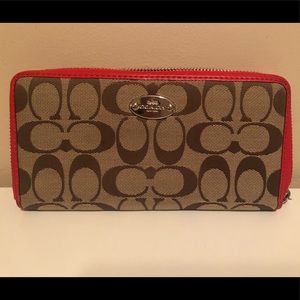 Coach wallet